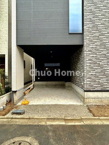 江戸川区松島2丁目新築分譲住宅の駐車場|カースペース