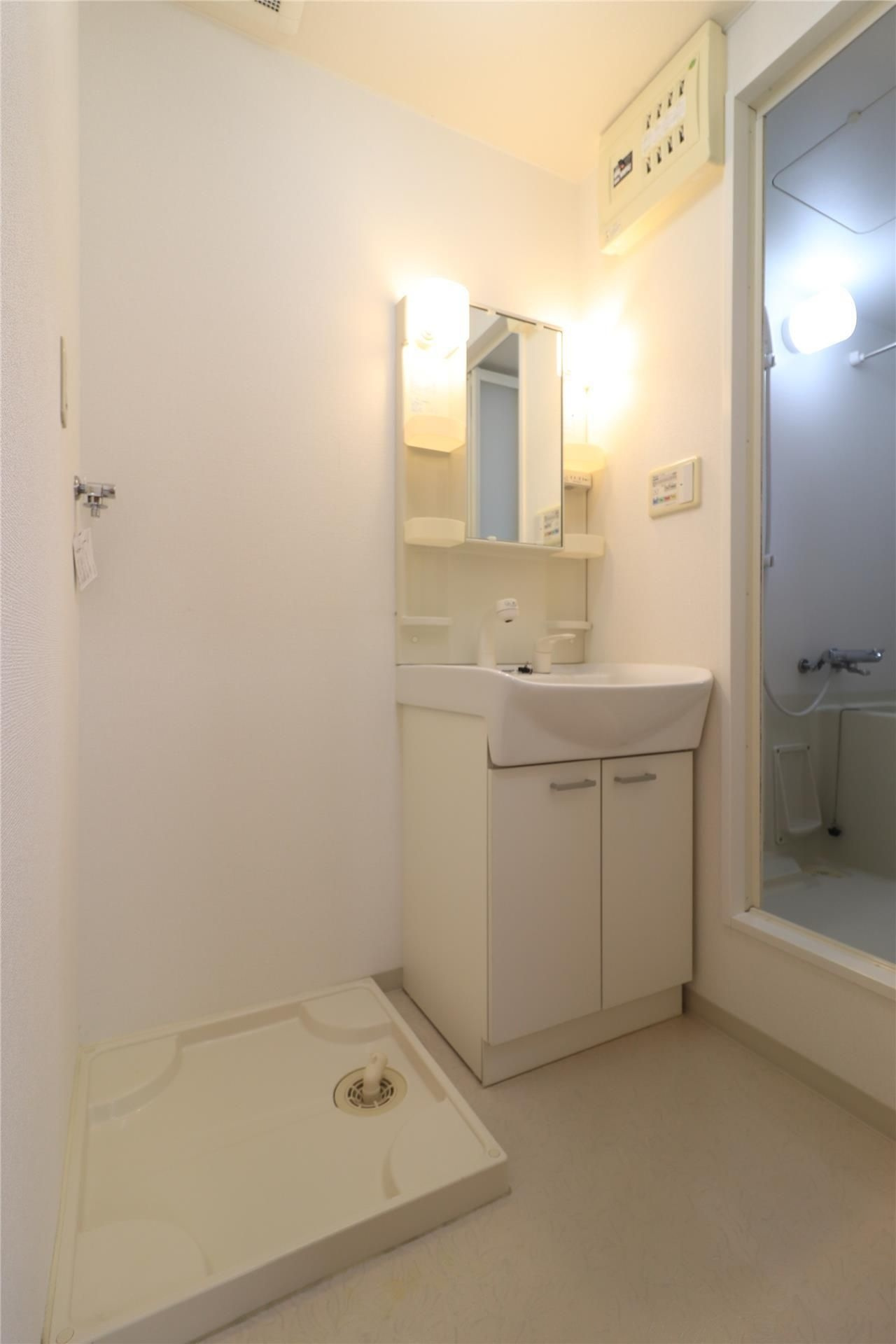 ウッディバードＢ棟の洗面所