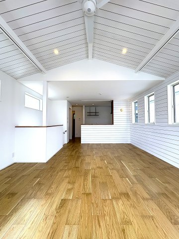 California Breeze — 辻堂東海岸の家の玄関