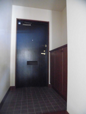 【玄関】 | サーパス西津田II