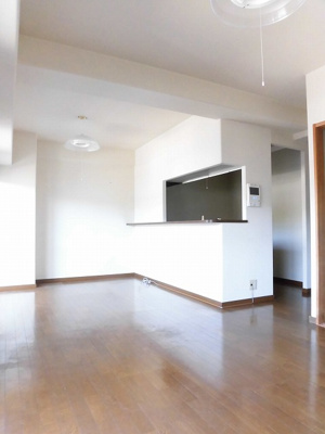 【居間・リビング】 | サーパス西津田II