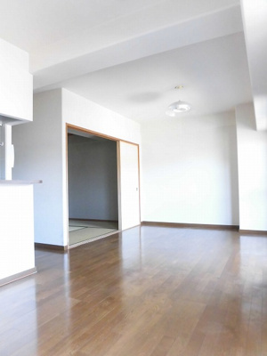 【居間・リビング】 | サーパス西津田II