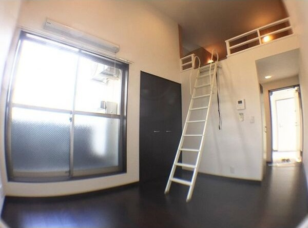 アーティ山王(アーティサンノウ)の内装