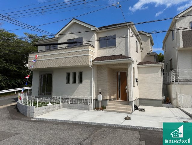 神戸市垂水区南多聞台　新築一戸建ての外観|お客様に長く安心して住んでいだだける事にこだわった家づくり！住んでからのアフターサービスにもしっかりと取り組んでいます！