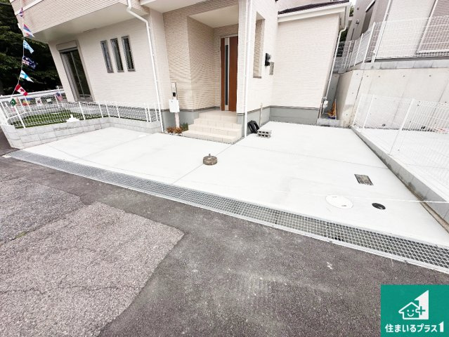 神戸市垂水区南多聞台　新築一戸建ての駐車場|駐車スペース！散水栓があるので、こまめに愛車を洗えます！