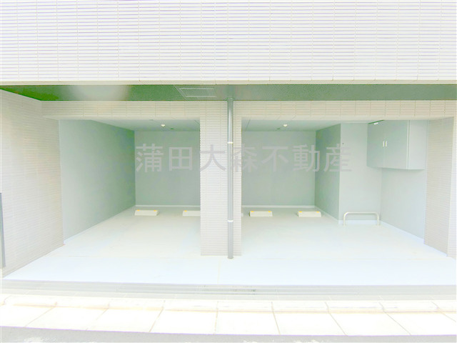 ステージグランデ多摩川の駐車場