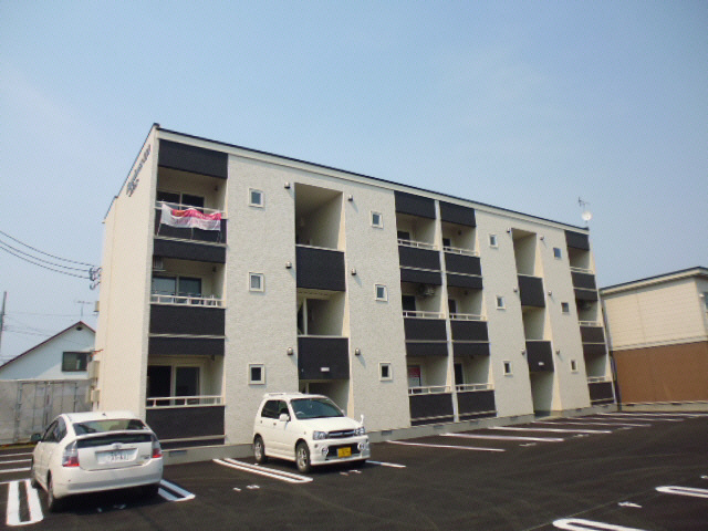 ハピネス132の外観