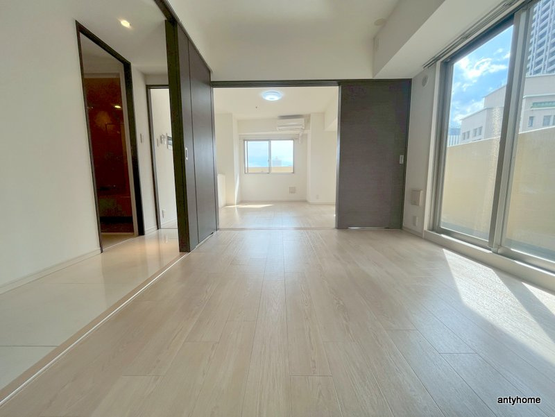 カスタリアタワー肥後橋　仲介手数料無料の寝室