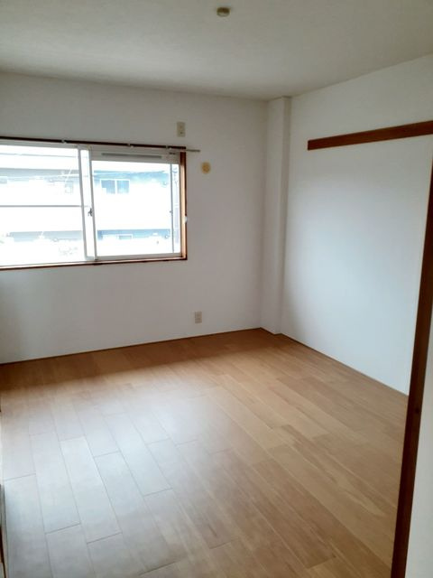 パークサイドヒルの洋室