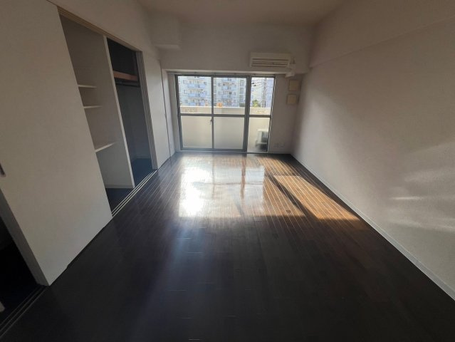 エターナル緑丘の居間・リビング