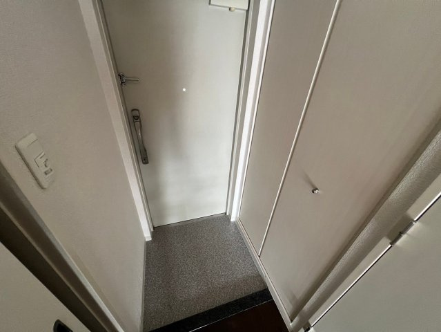 エターナル緑丘の玄関