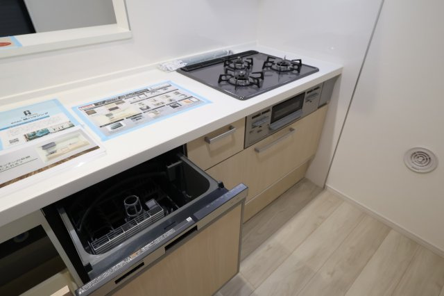 《仲介手数料無料》西区宮前町1708-6新築一戸建てフィットエーのキッチン