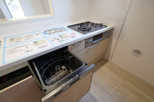《仲介手数料無料》西区宮前町1708-6新築一戸建てフィットエーのキッチン