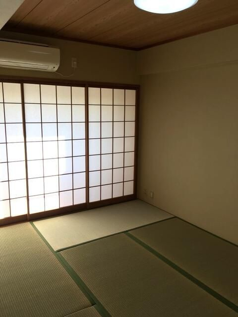 ソフィア中村橋の和室