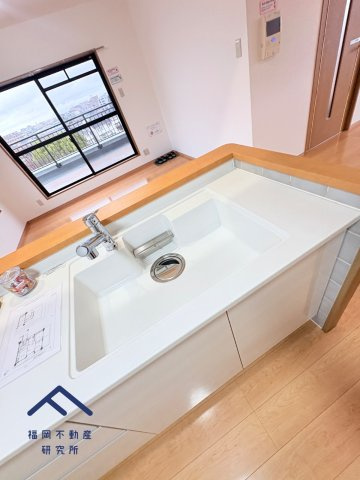 サングレート春日のキッチン