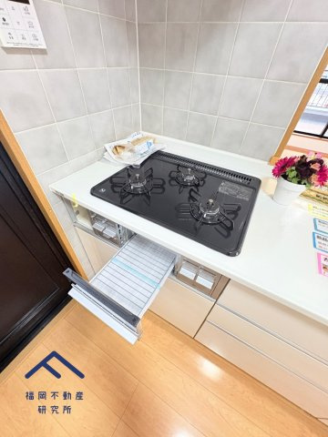 サングレート春日のキッチン