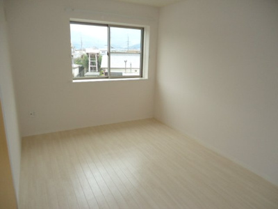 【内装】 | メルローズ | 洋室