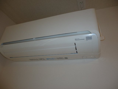 【設備】 | ヴィラ田中A | エアコン