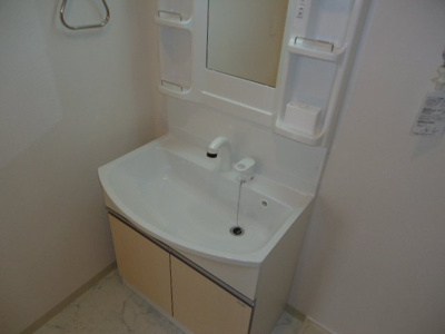 【洗面所】 | ヴィラ田中A | 洗髪洗面化粧台