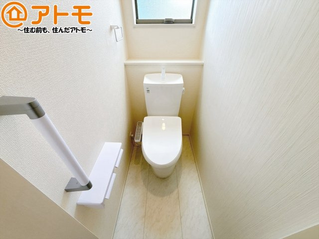 【トイレ】 | 葵区瀬名川3丁目　新築戸建　全1棟 | 毎日使うトイレだからこそ機能性を重視したいですよね！温水洗浄便座で快適な時間をお過ごしください♪