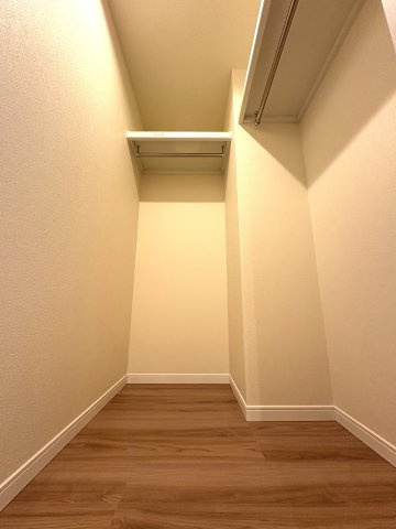 THE KUGENUMA CLASSIC — 本鵠沼徒歩5分の収納