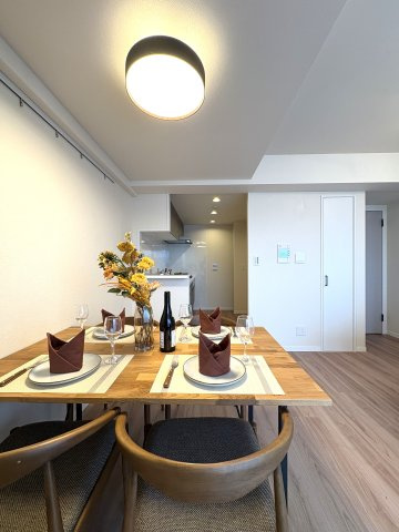 THE KUGENUMA CLASSIC — 本鵠沼徒歩5分のダイニング
