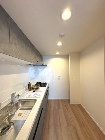 THE KUGENUMA CLASSIC — 本鵠沼徒歩5分のキッチン