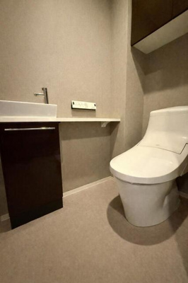  | ◆トイレ内には手洗い場があり… 