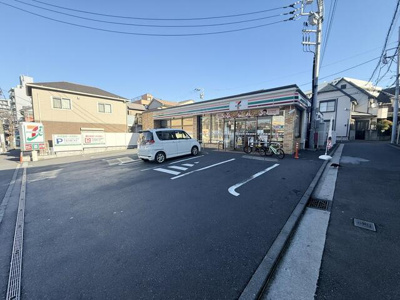  | セブンイレブン横浜伊…まで124m 