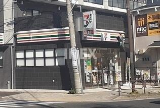 横浜市港南区港南中央通の賃貸マンションの周辺|セブンイレブンまで5m