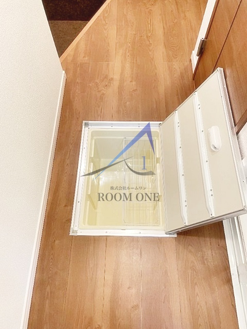 バーミープレイス阿佐ヶ谷の収納|床下収納です。