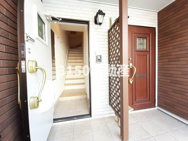 コンフォート下奈良　Ⅰの玄関