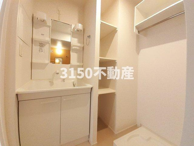 コンフォート下奈良　Ⅰの洗面所