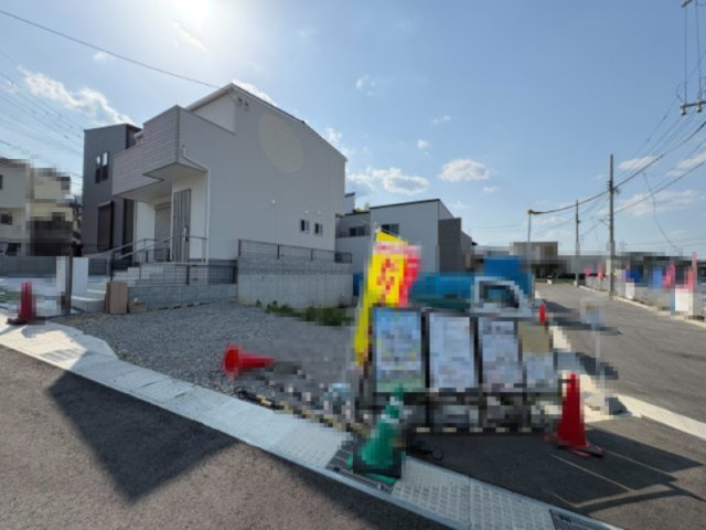 長岡京市長法寺力池の外観|３号地
角地ですので、解放感ある土地です。