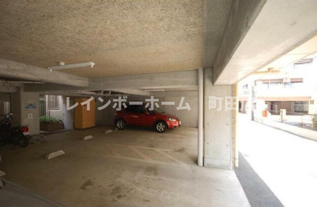 プリマヴェール町田※初期費用分割あと払いサービス利用可能物件の駐車場