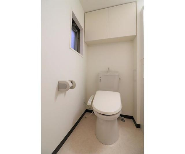 三鷹市下連雀３丁目の賃貸マンションのトイレ