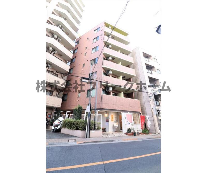 三鷹市下連雀３丁目の賃貸マンションの外観