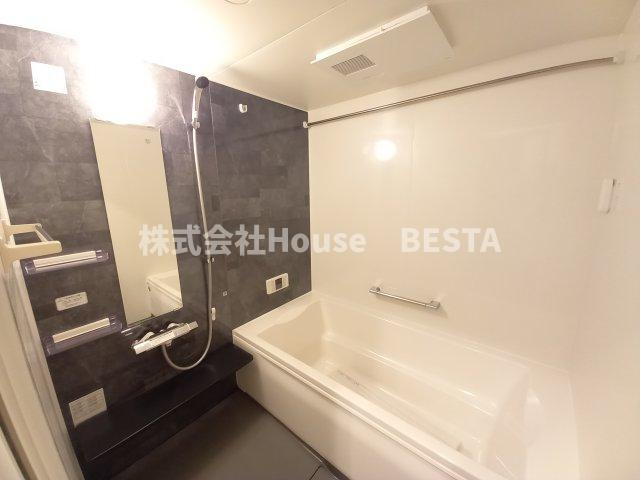 エムライズ兵庫駅前通の浴室