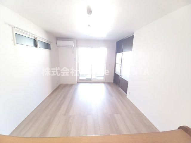 エムライズ兵庫駅前通の居間・リビング