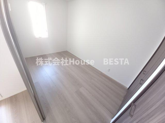 エムライズ兵庫駅前通の寝室