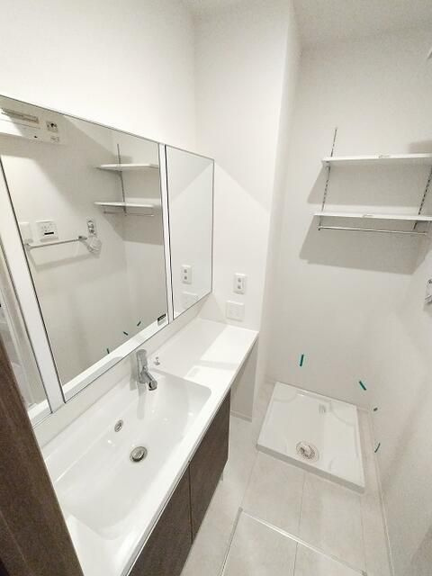 シャルマン草加Ⅵの洗面所