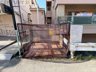 ゴミステーション