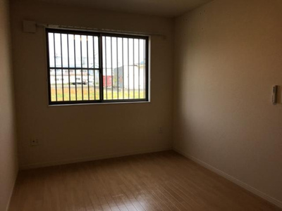 【内装】 | アクシア | 洋室