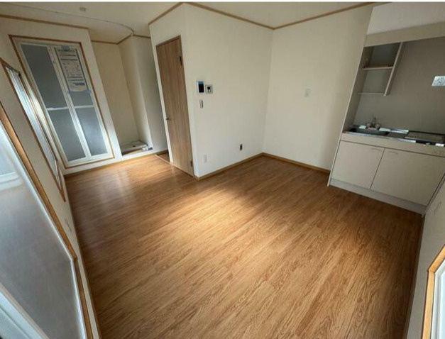 中野区大和町１丁目のアパートの居間・リビング|他部屋の参考写真です