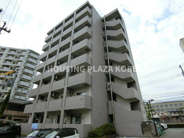 マウントック・フェイムの外観