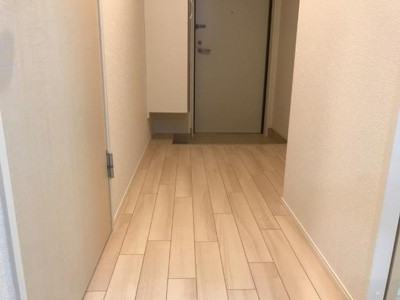 【内装】 | シェルルコート | 廊下