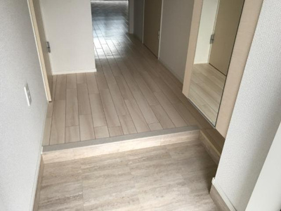 【玄関】 | シェルルコート | 玄関