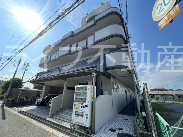 グランドファミリア高井田の外観|外観もきれいです