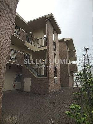 【エントランス】 | リューボヌールⅢ