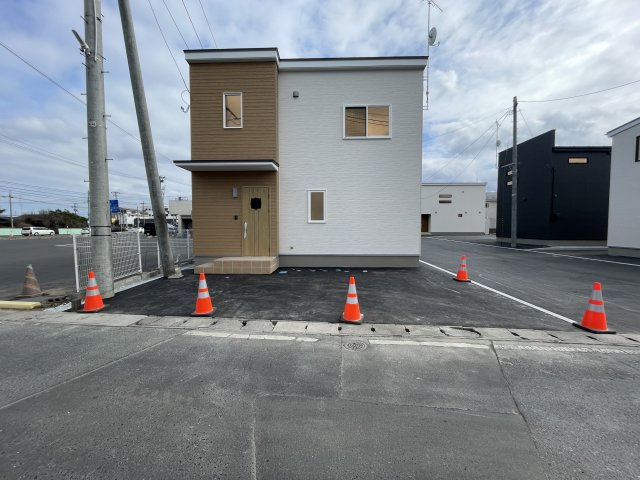 八戸市長苗代内舟渡　A棟の区画図